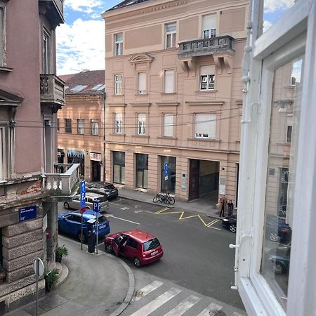 Central Dainty - Boutique Apartment In Zagreb City Centre Exterior foto